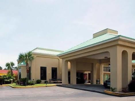 Econo Inn&suites 2*